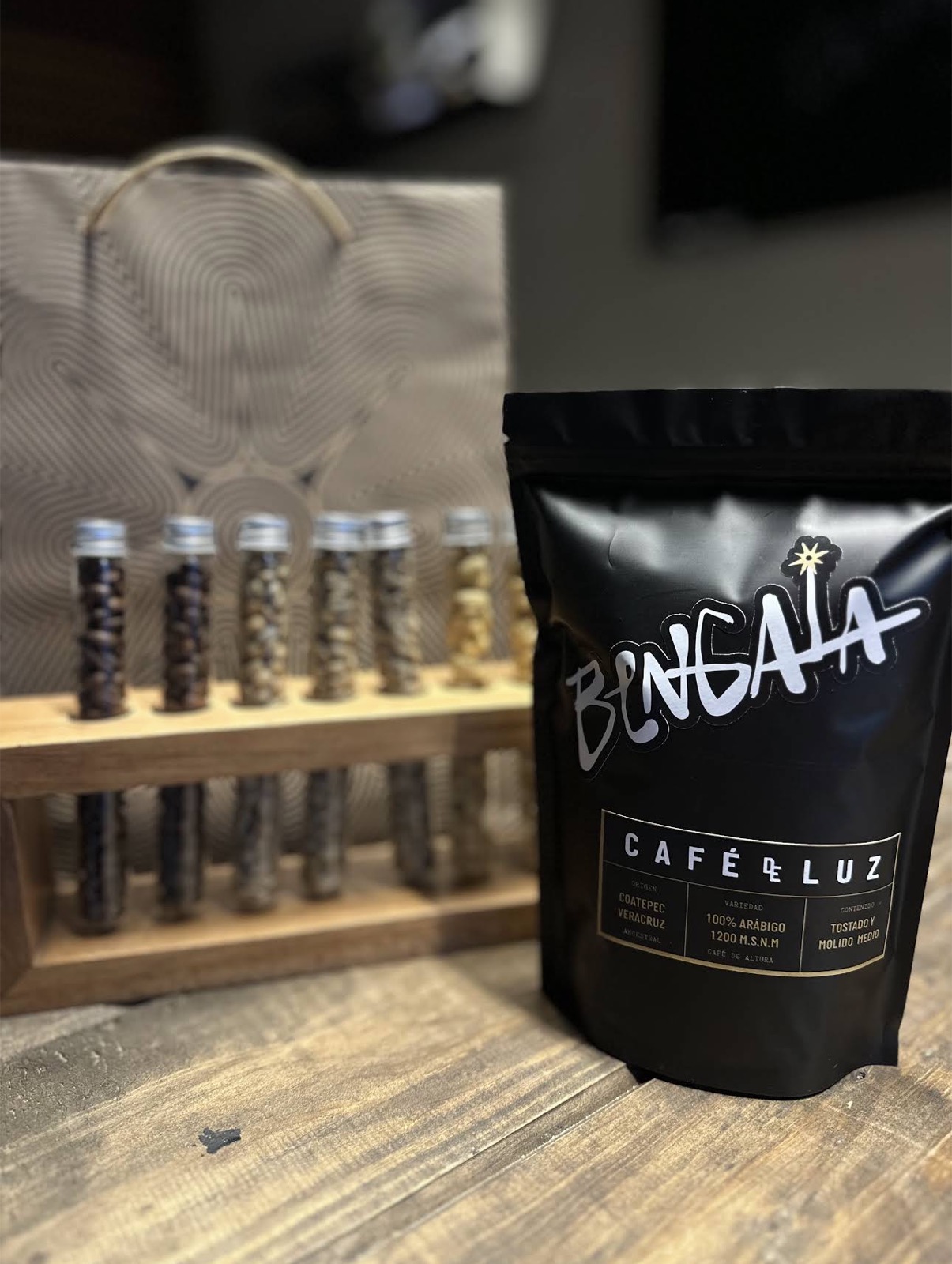 Bolsa de café Bengala y viales de muestra